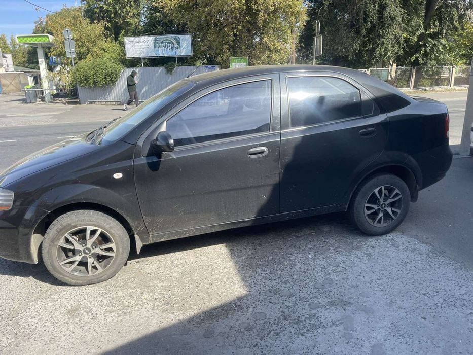 Shevrolet Aveo 2005 год механика 1.5 бензин на полном ходу торг лс