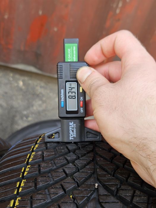 Шины БУ 225 45 R 17 Goodyear Vector 4seasons gen-3 комплект всесезон