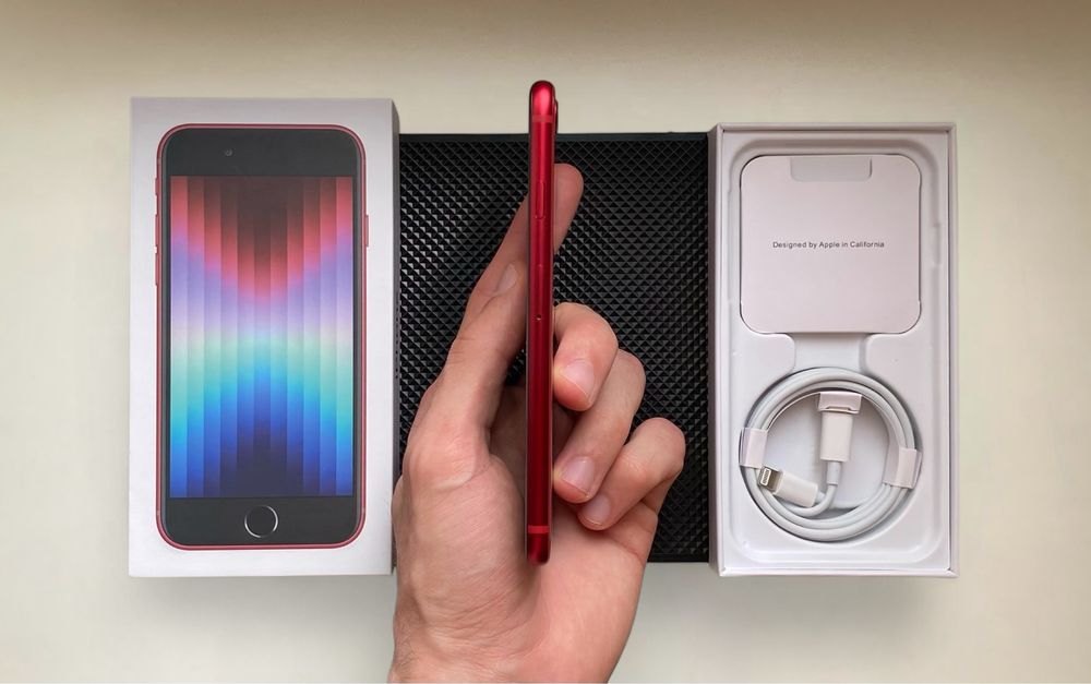 НОВЫЙ - iPhone SE 2022 - 128 гб - 100% АКБ - NEVERLOCK - PRODUCT RED