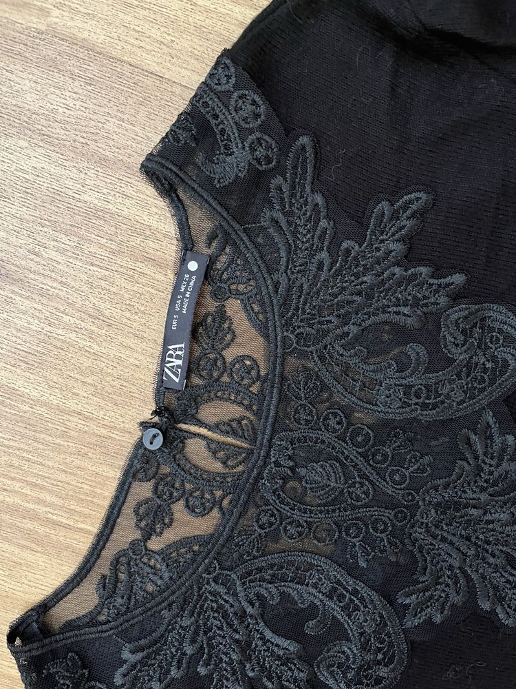 Жіноча футболка zara