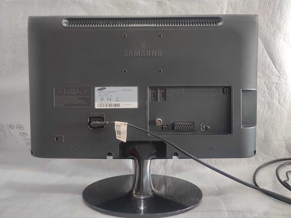 Telewizor monitor Samsung 22 całe OK HDMI