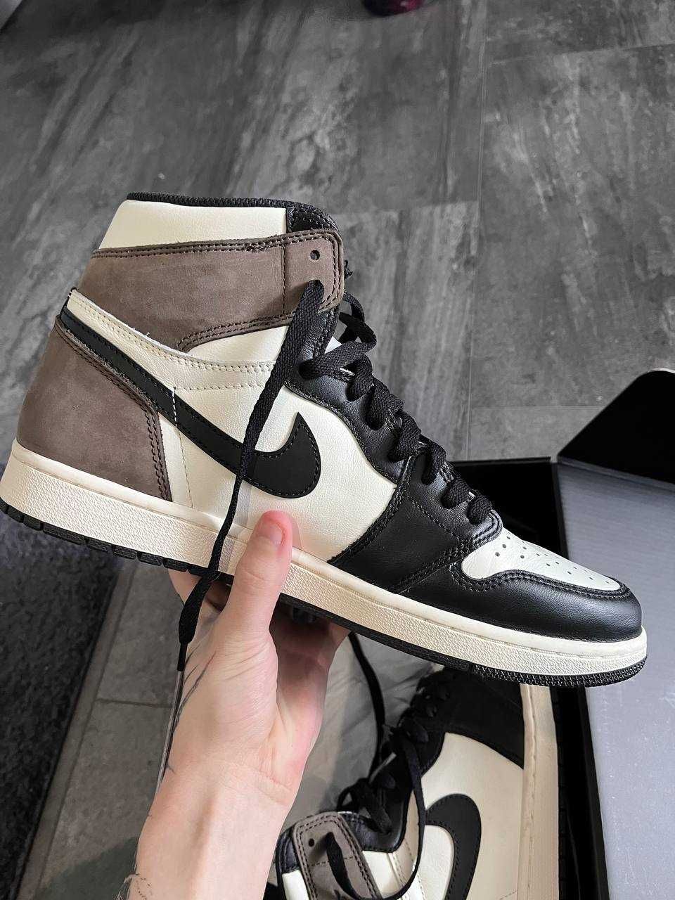 Air Jordan 1 RETRO HIGH DARK MOCHA возможен торг