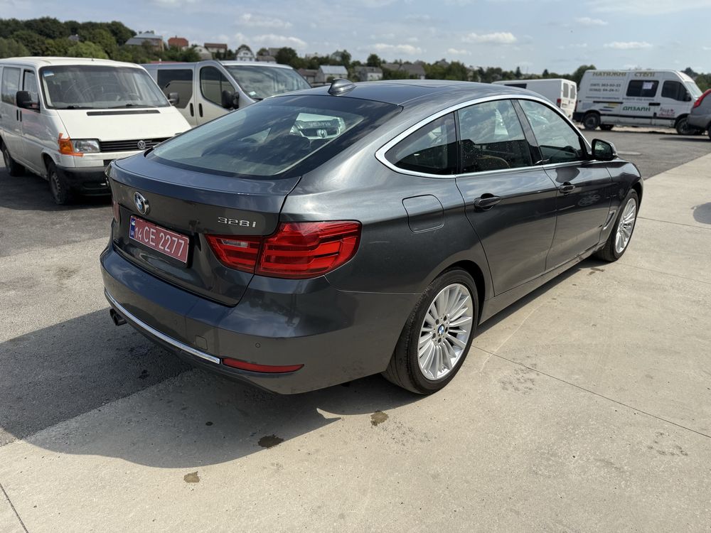 BMW GT 328i 2015