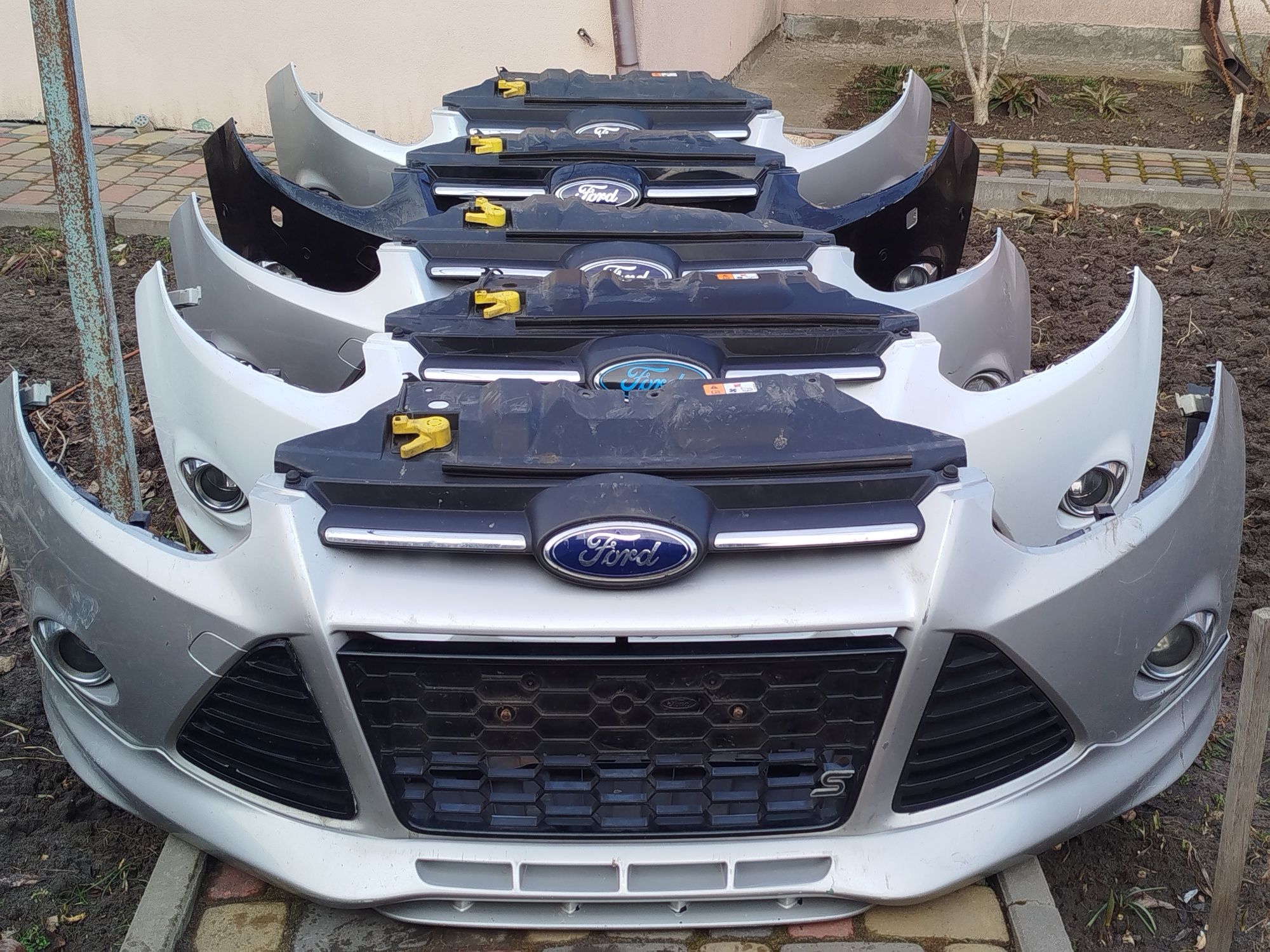 Розборка запчастини Ford Focus MK3 Форд Фокус мк3