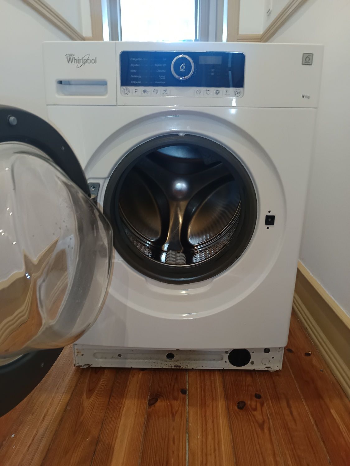 Máquina de lavar roupa 9kg