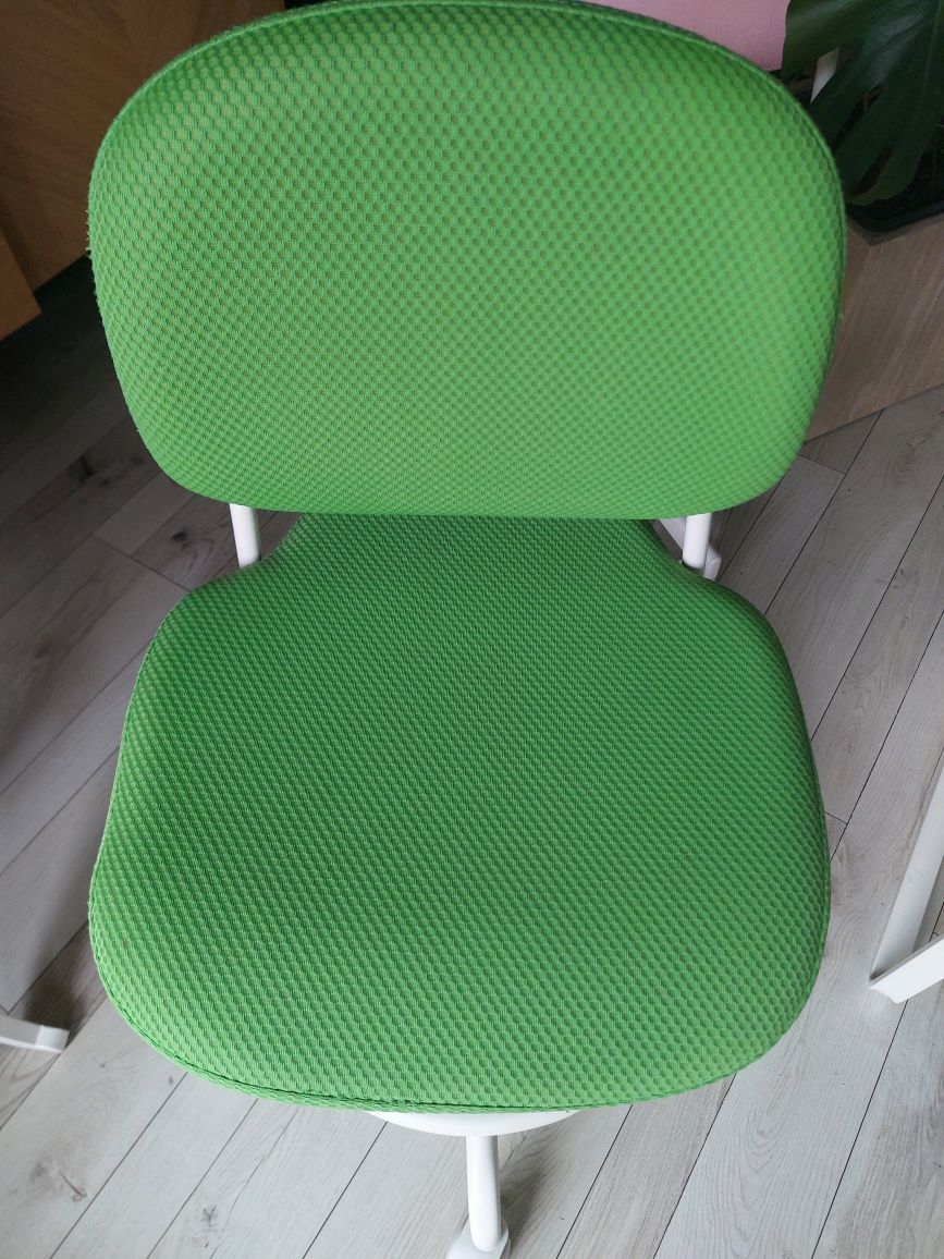Krzeslo obrotowe dziecięce Ikea Vimund