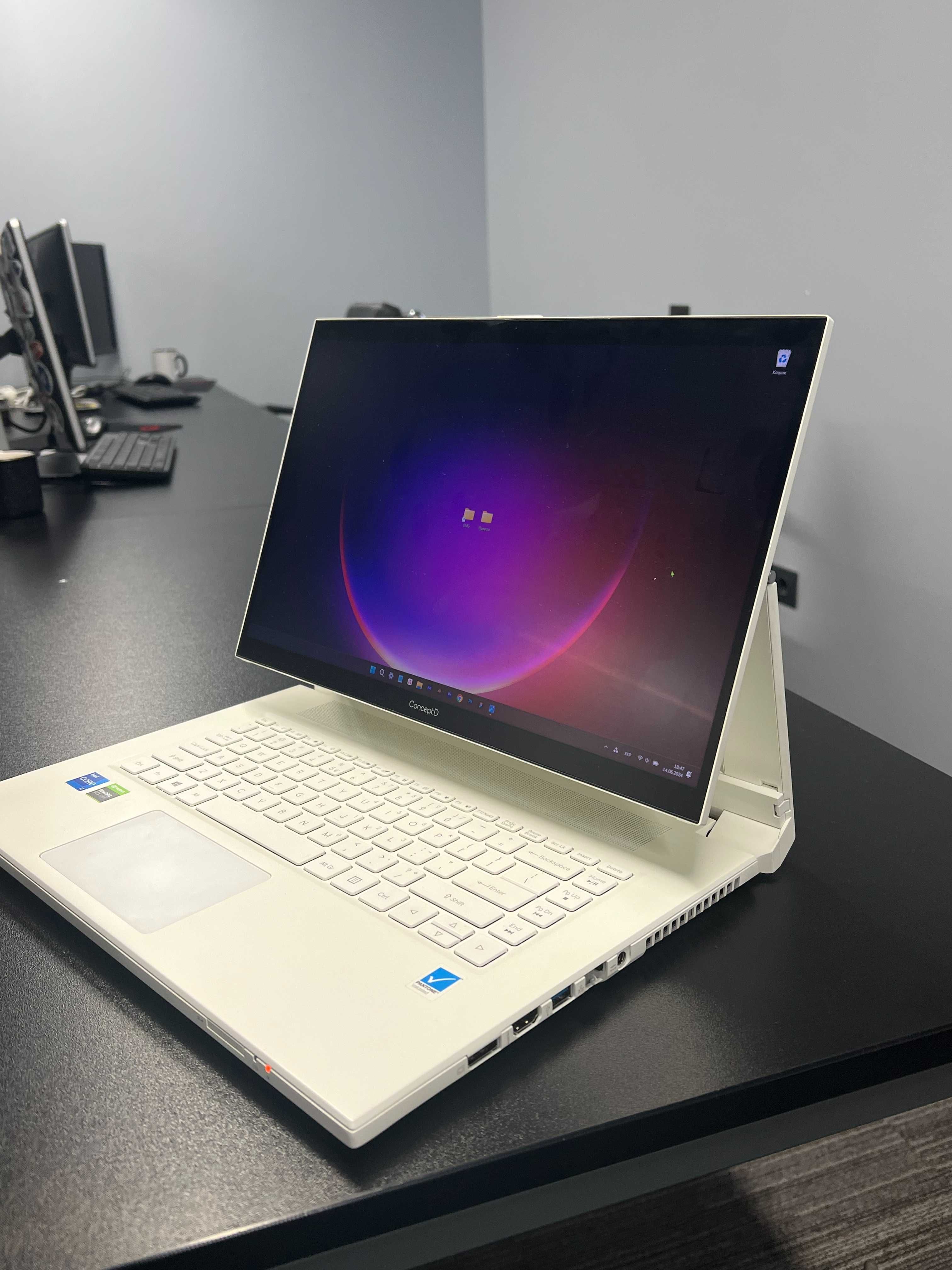 Acer ConceptD 7 Ezel CC715-72P 15.6" IPS i7-11800H 64GB RTX A3000