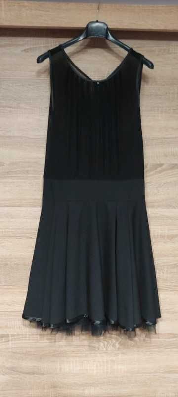 Czarna sukienka rozkloszowana z siateczką rozmiar 38