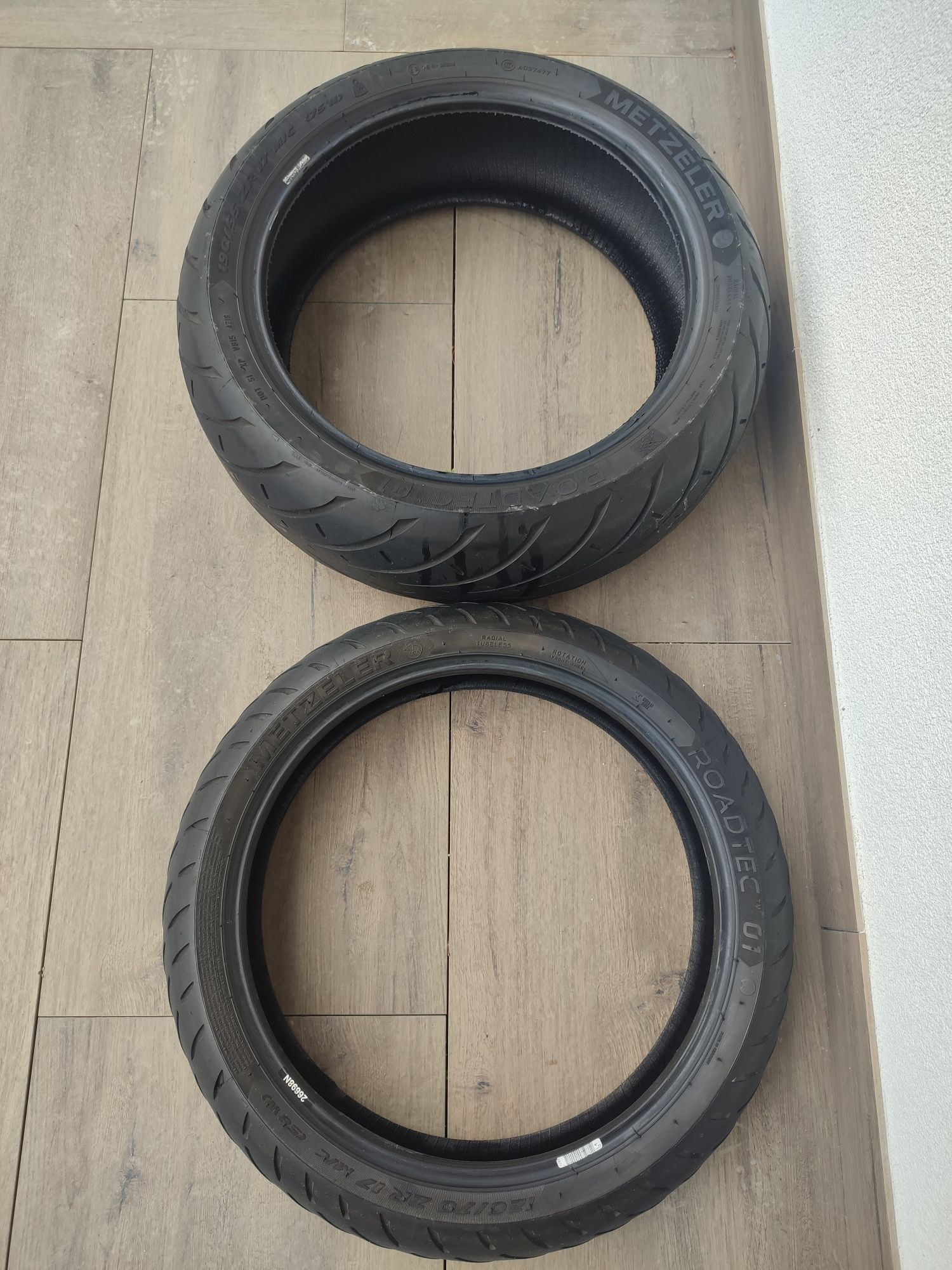 Opony motocyklowe Metzeler Roadtec 01 190/55/17 i 120/70/17