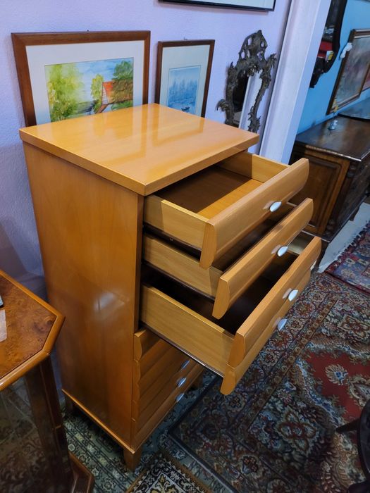 Camiseiro com dez gavetas - Muito bom estado geral