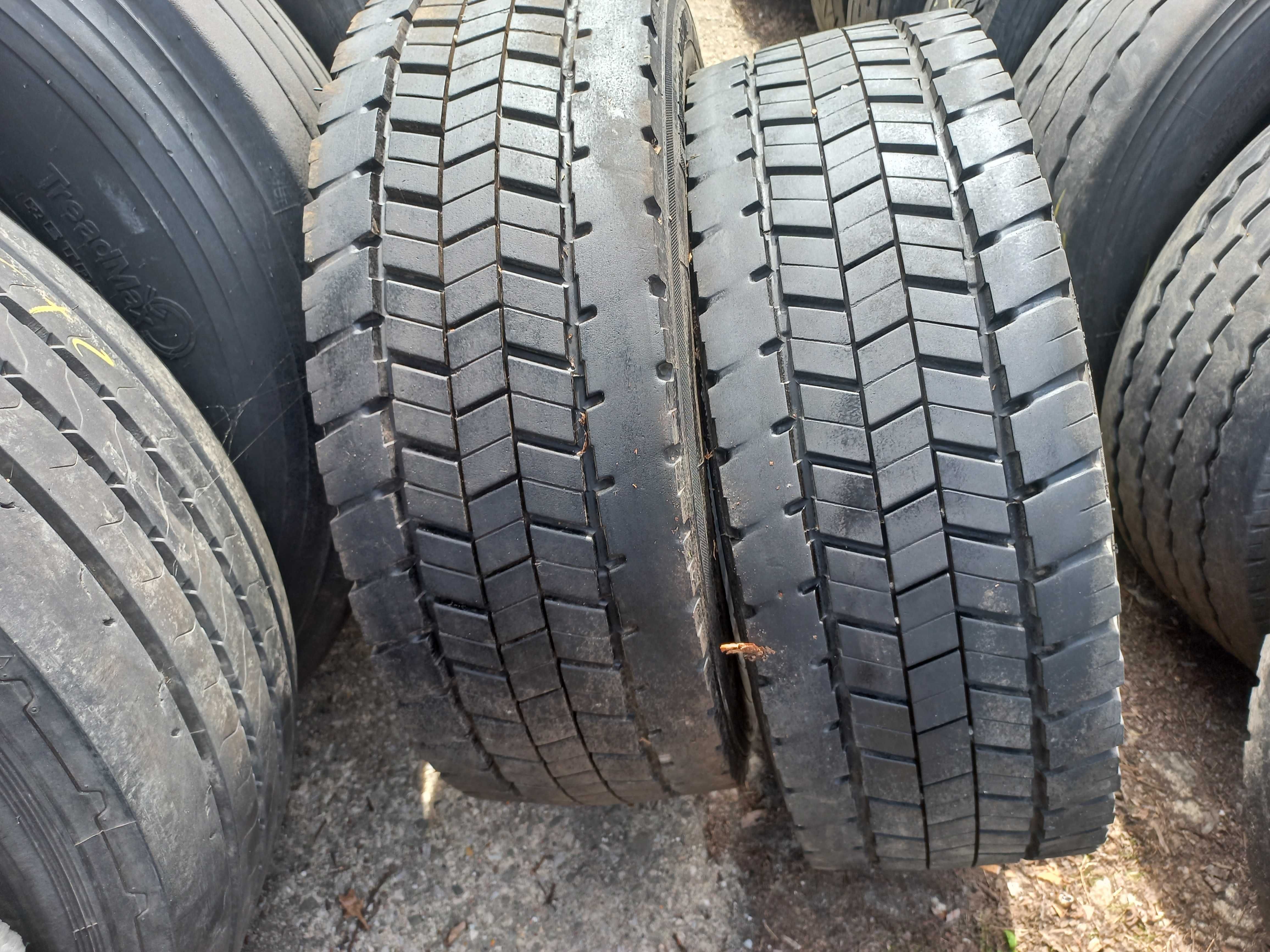 Opona 295/60R22,5 Semperit EuroDrive