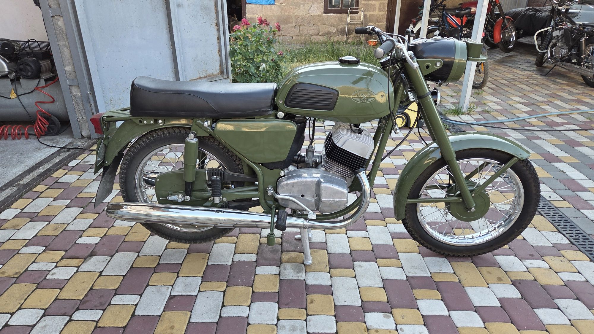 Jawa 634 Military