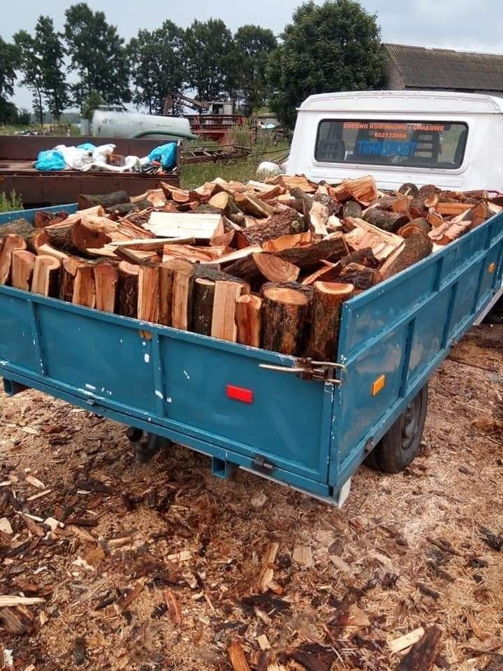 Tanie drewno liściasta kominek i opał