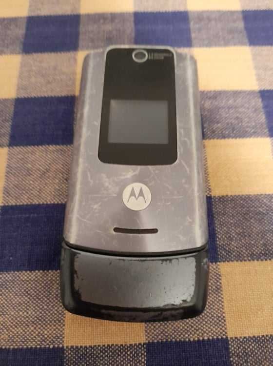 Telemóvel Motorola W510 p/peças