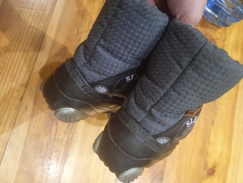 Детские ботинки размер 26/27