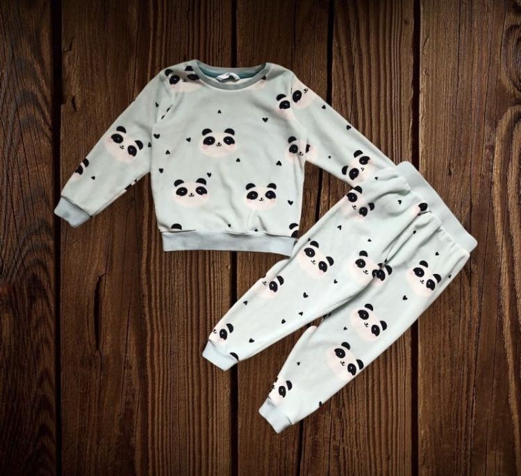 Плюшевая велюровая пижама с пандами 3-4 года