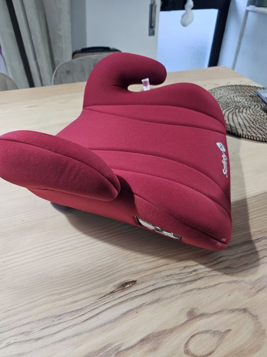 Banco de carro para crianças,  capa lavável,  bom estado.