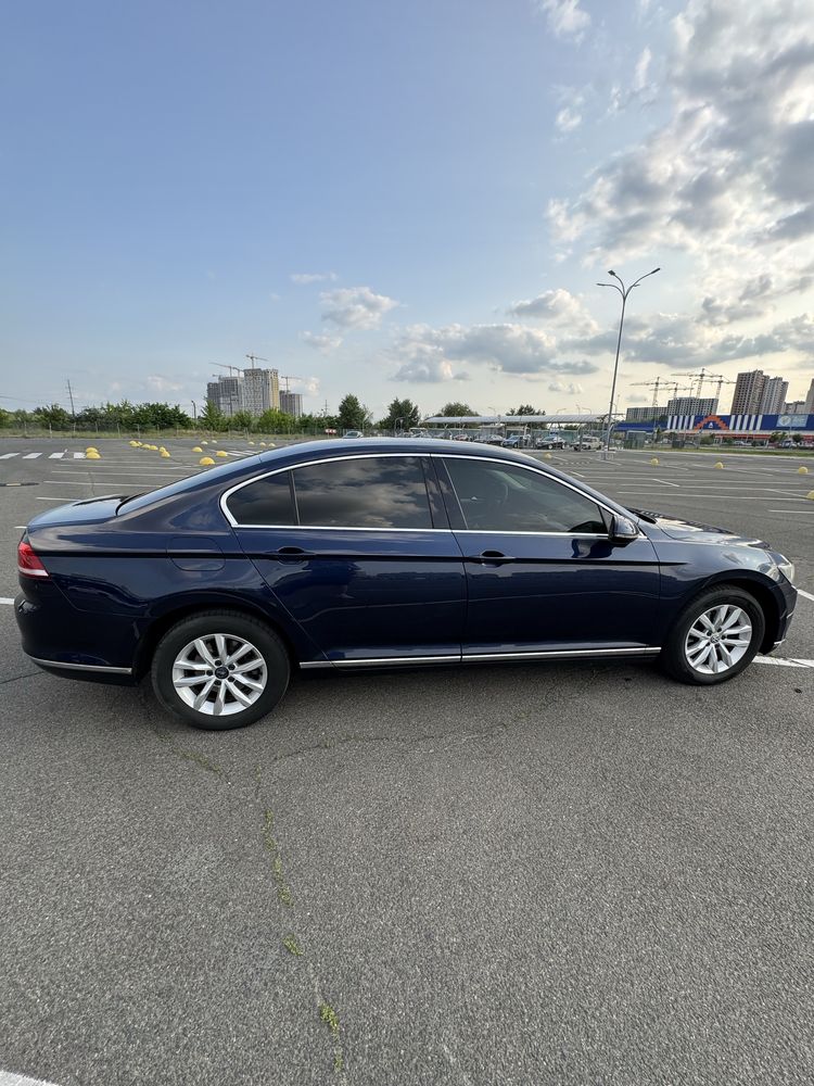 Продаж Passat b8
