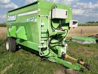 Paszowóz firmy Tatoma MT-13