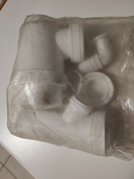 Syfon do umywalki zlewozmywaka