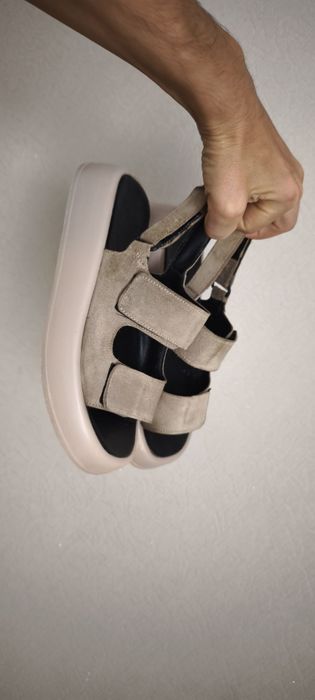 Босоніжки сандалі 36 розміру