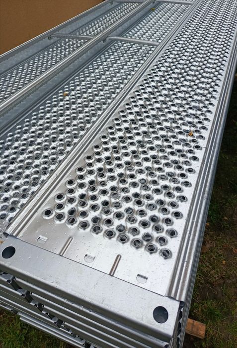 Cena do końca miesiąca Rusztowanie elewacyjne stalowe podesty pletak