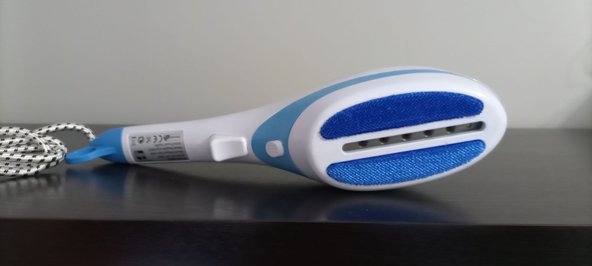Escova e ferro a vapor