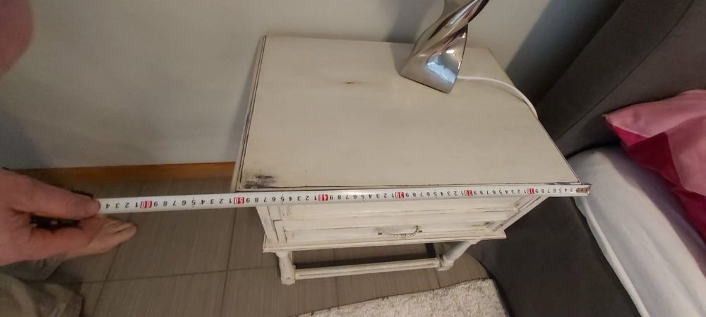 Szafka nocna, Niciak shabby chic