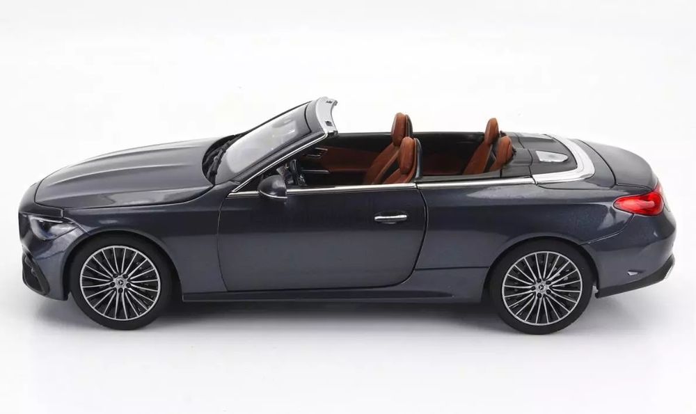 Norev 1:18 mercedes-benz AMG-line CLE cabriolet  a236 de 2024