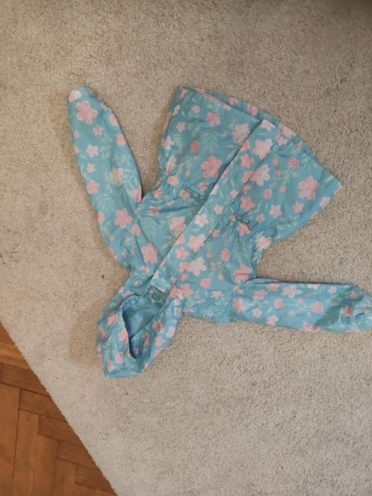 Płaszcz przeciwdeszczowy rozmiar 104