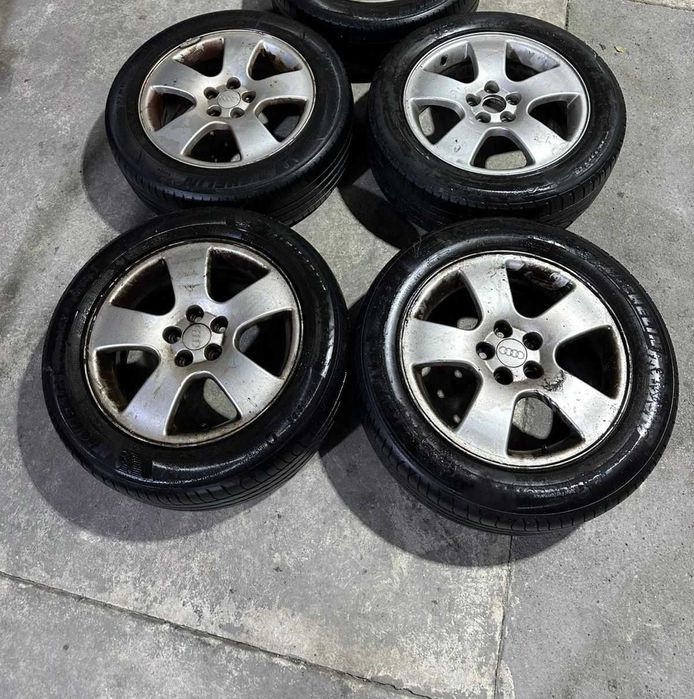 4 jantes com pneus 16 Audi A3 8L originais