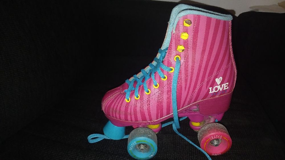 Patins  rosa de criança