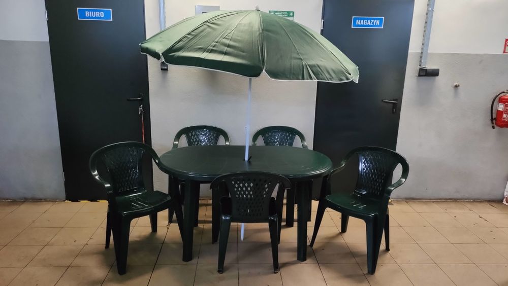 Meble ogrodowe 6+1 stół krzesła i parasol zielony nowe