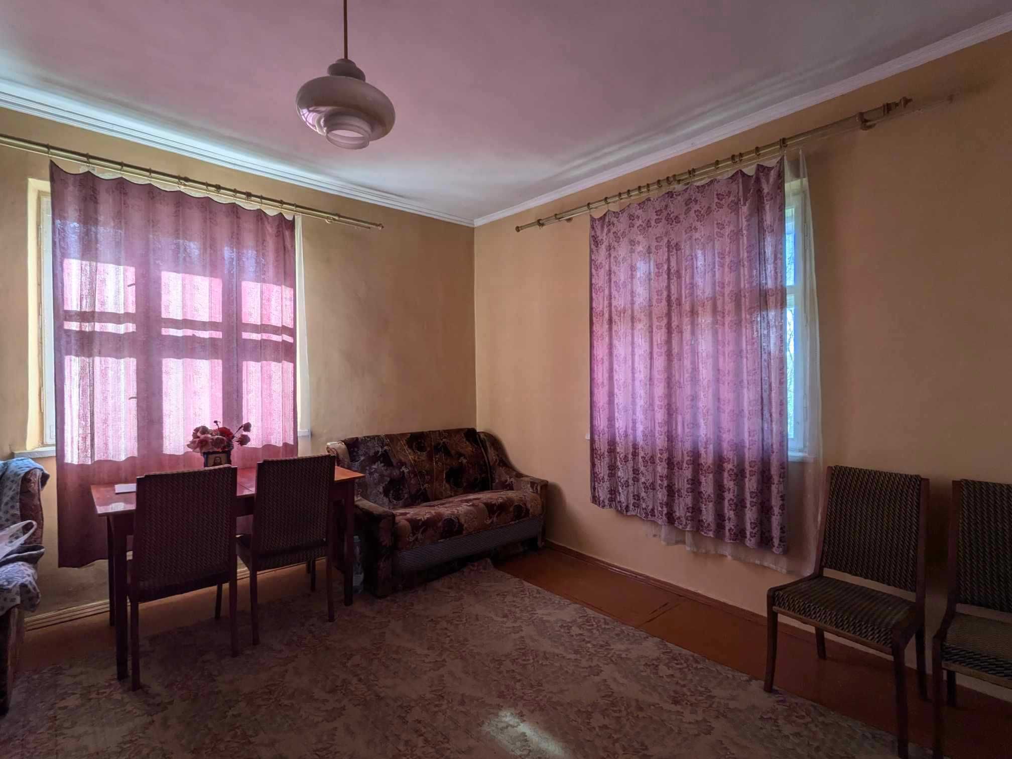 Будинок в селі Жалибори,Галицький район.