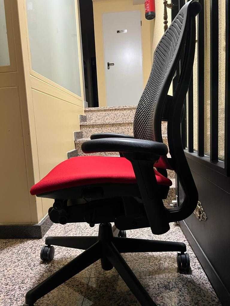 Cadeira Herman Miller Celle: O melhor para as suas costas