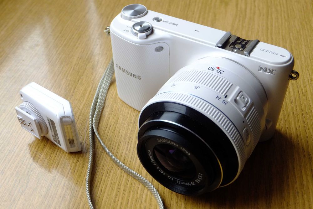 samsung nx 2000 aparat cyfrowy bezlusterkowy