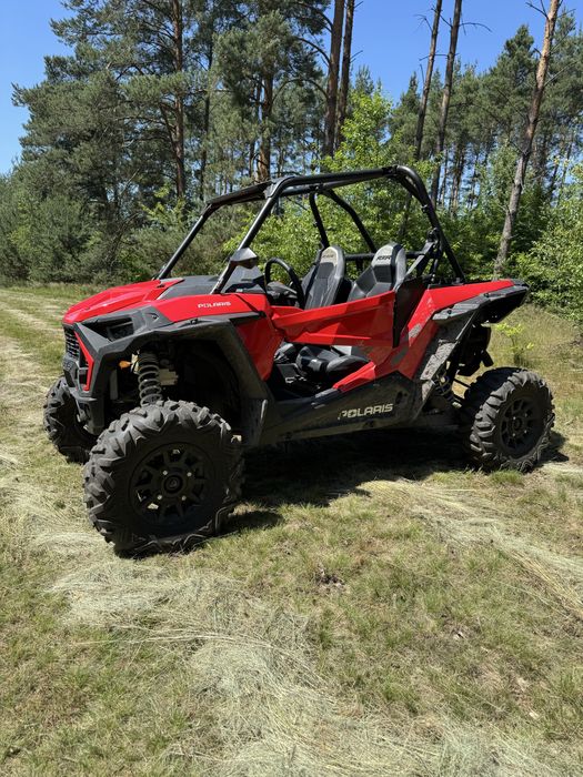 Polaris RZR 1000 XP Turbo  Can am  Maverick