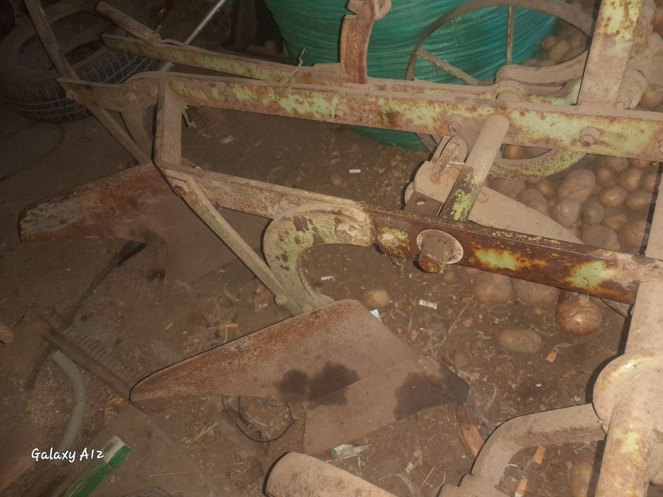 Продам плуг кінний