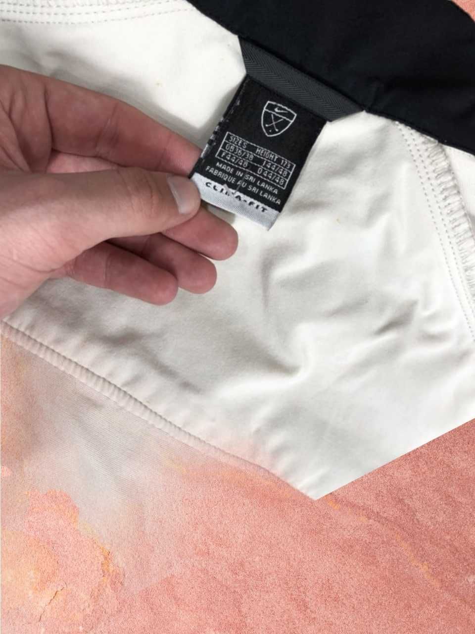 Серая винтажная майка Nike Vest с галочкой по центру