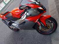 Aprillia RSV Mille R ano 2004