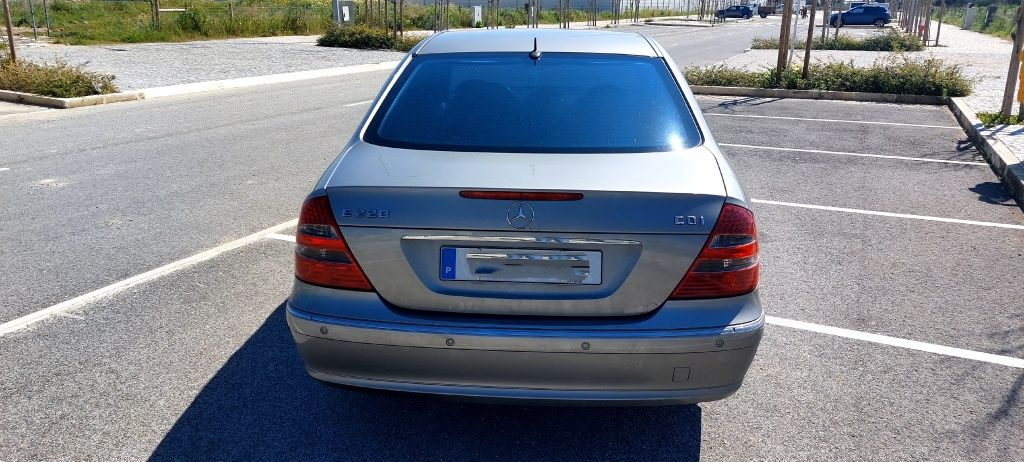 Mercedes w 211 E220Cdi