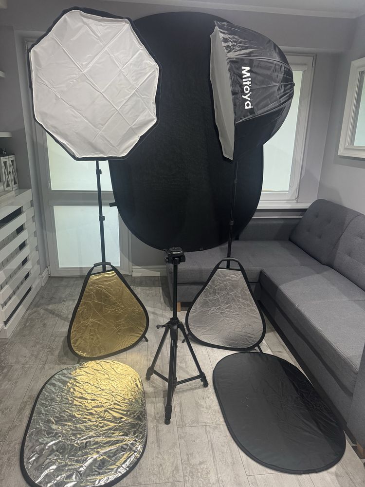 Zestaw 2 softboxy, 4 blendy, tło i statyw