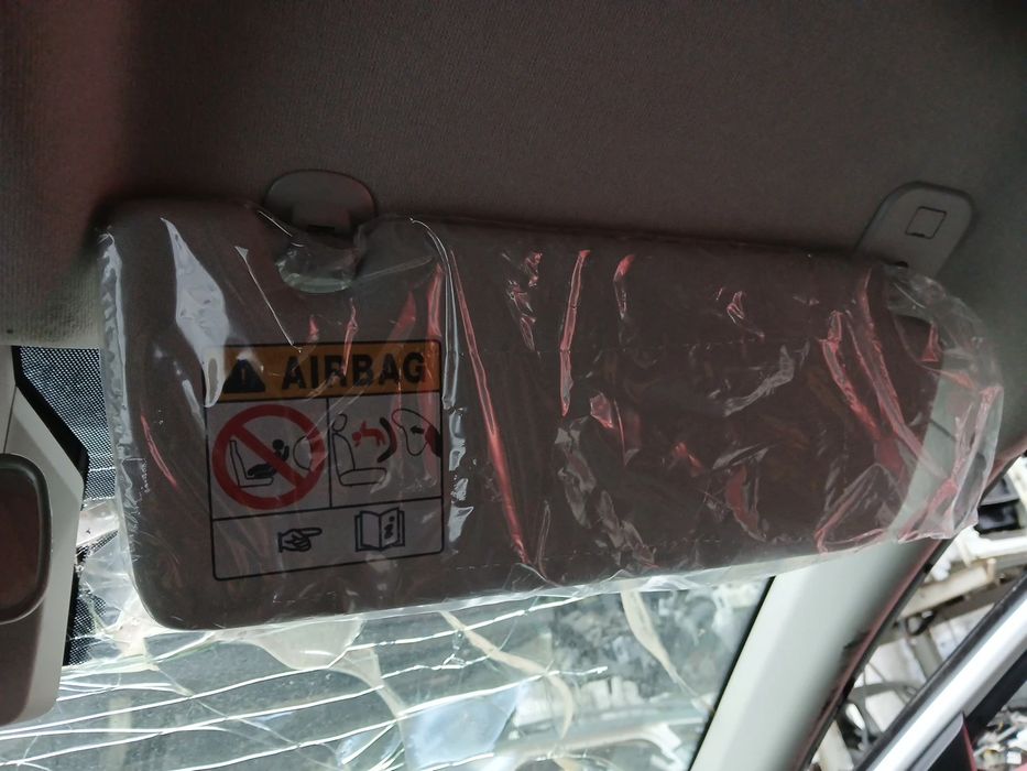 Pála de sol direita DACIA Sandero III