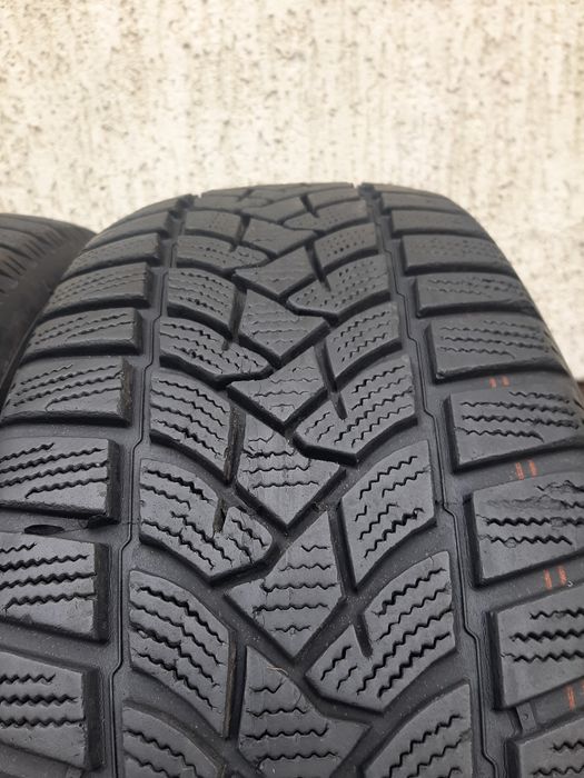 2x Opony zimowe 205/60R16 Dunlop WinterSport5 / 7mm