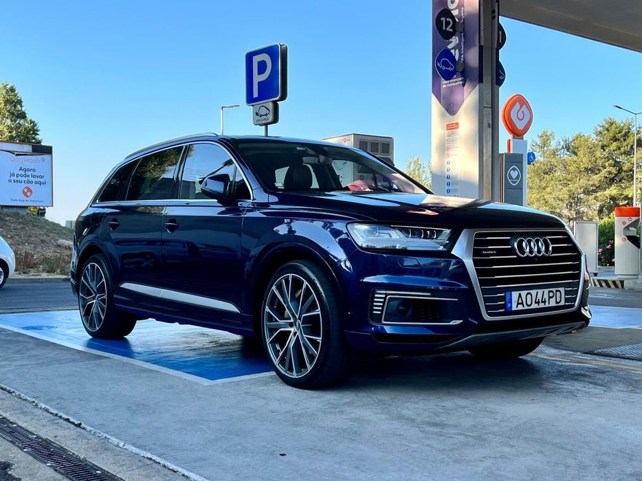 Audi Q7 3.0 TDI E-tron quattro S-line Tiptronic