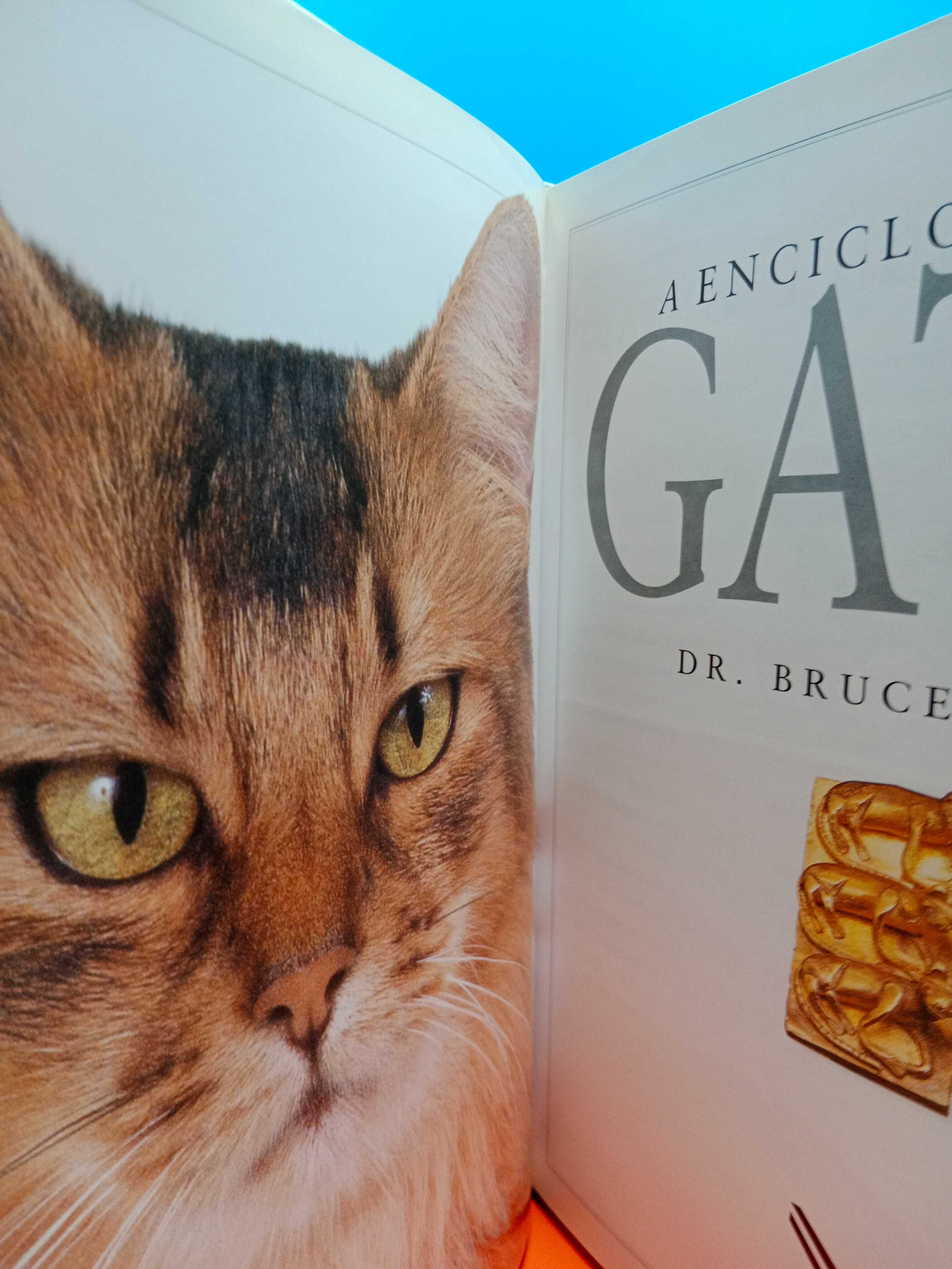 "A Enciclopédia do Gato " de Dr. Bruce Fogle