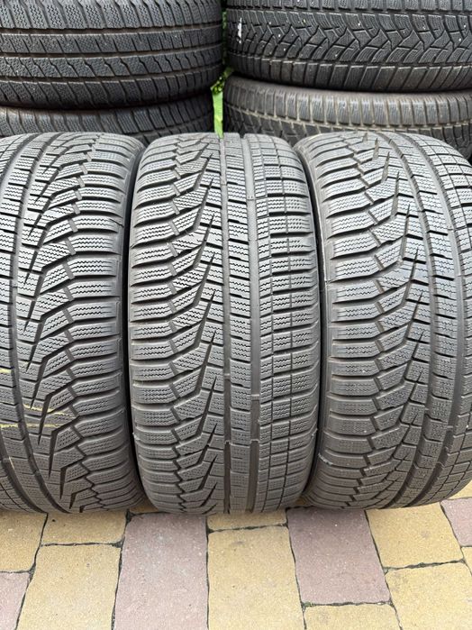 225-40 R18 92V Hankook Winter Icept Evo 2 HRS 2024 4шт