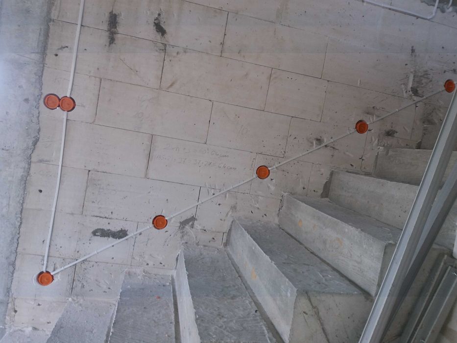 Usługi elektryczne. Elektryk. Instalacje elektryczne. Pomiary.