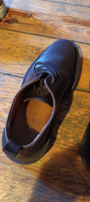 Sapatos de homem 41