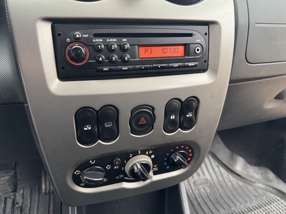 Продам сандеро степвей 12 рік газ4